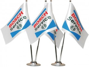 parlak_saten_masa_bayragi